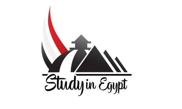 التسجيل في الجامعات المصرية لغير المصريين