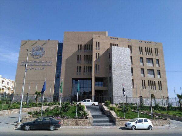 مراكز الأكاديمية العربية للعلوم والتكنولوجيا